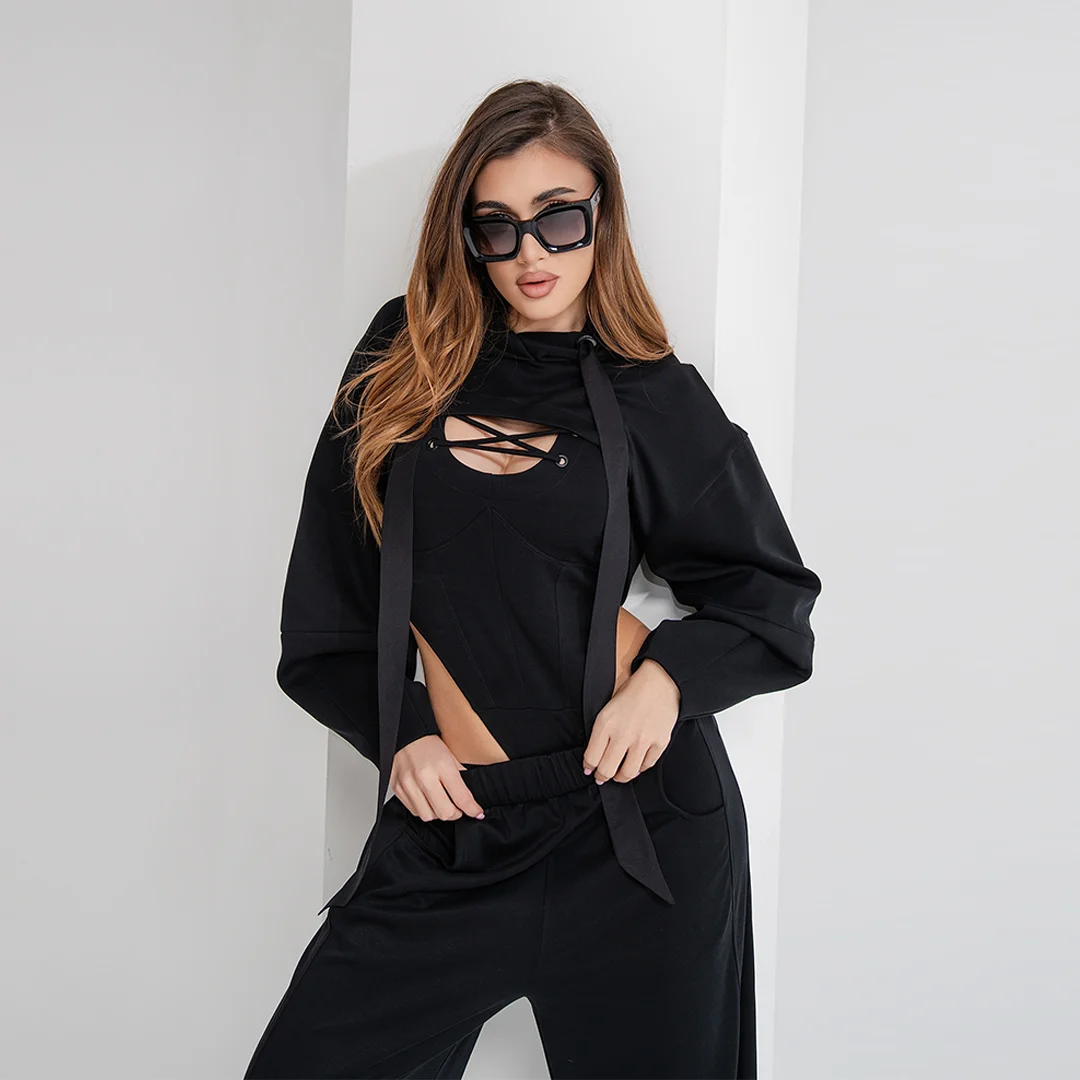 Сет от суитърт и боди Junona