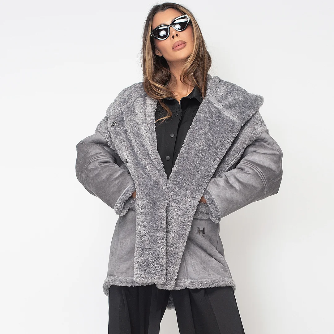 Дълго палто от каракул