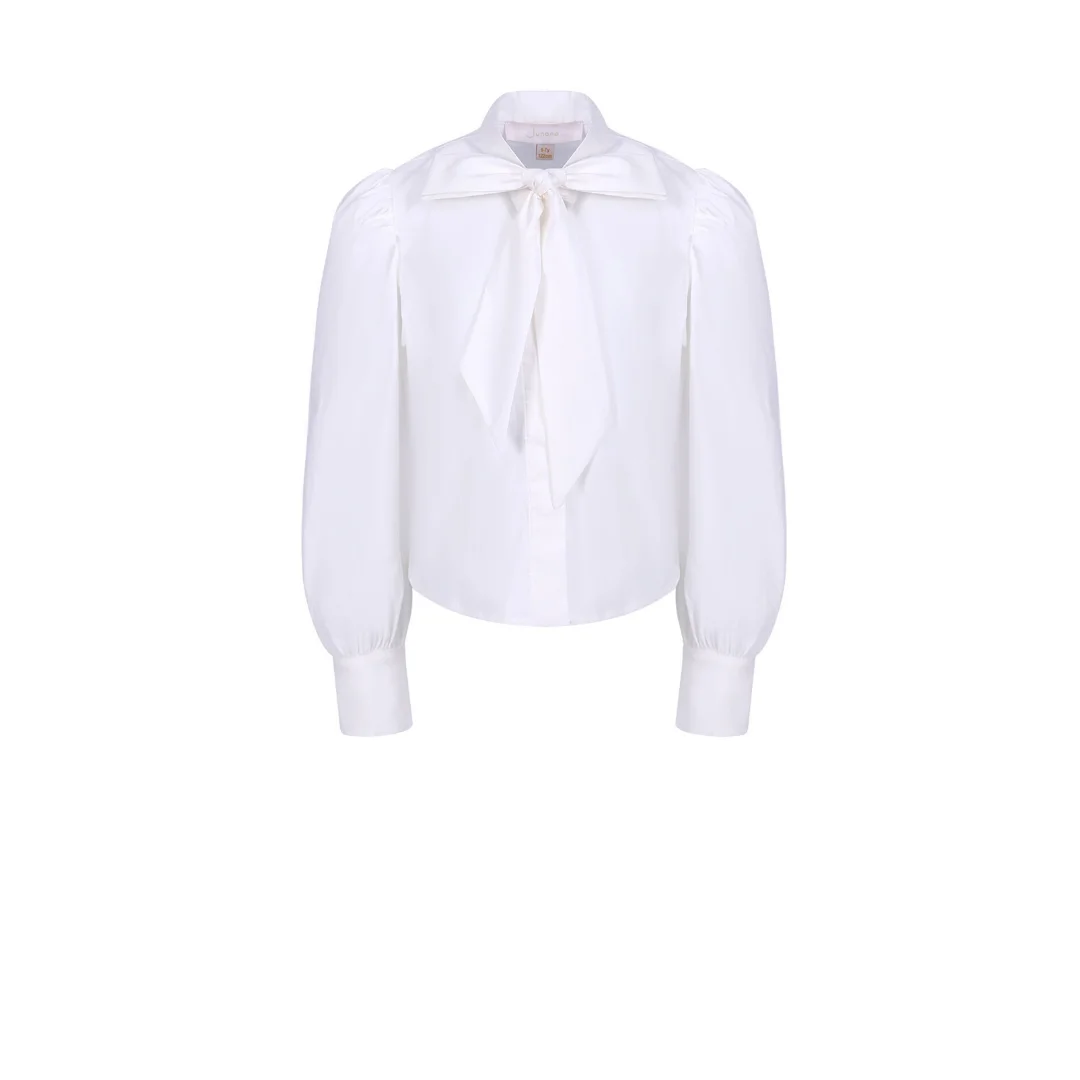 Риза с връзка