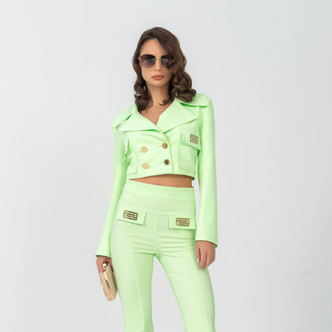 Късо двуредно сако