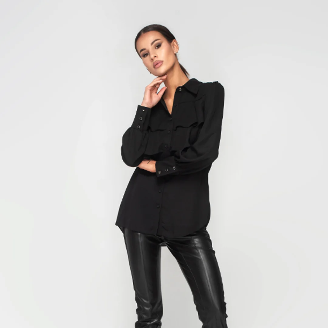 Елегантна риза с къдри