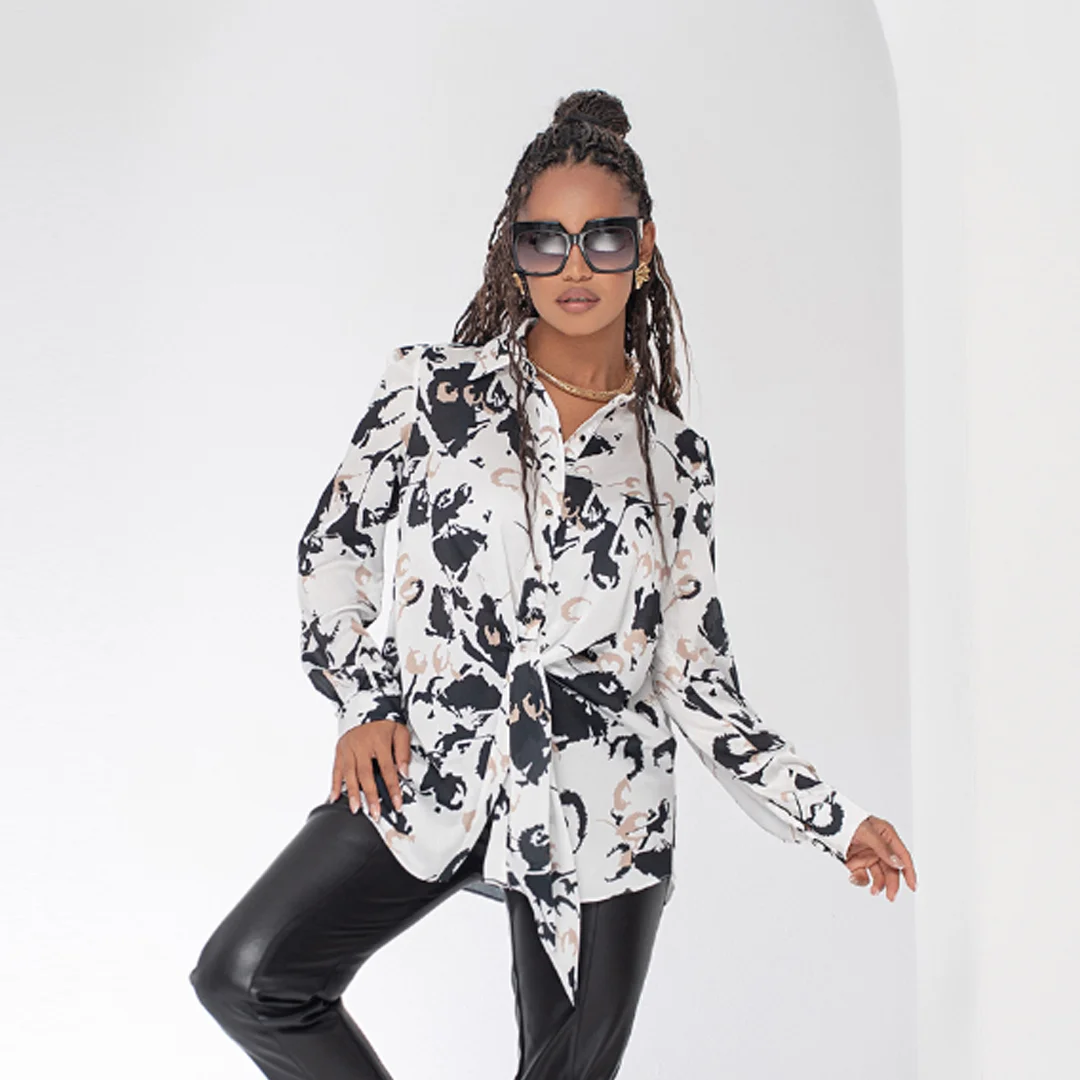 Сатенирана риза с връзка