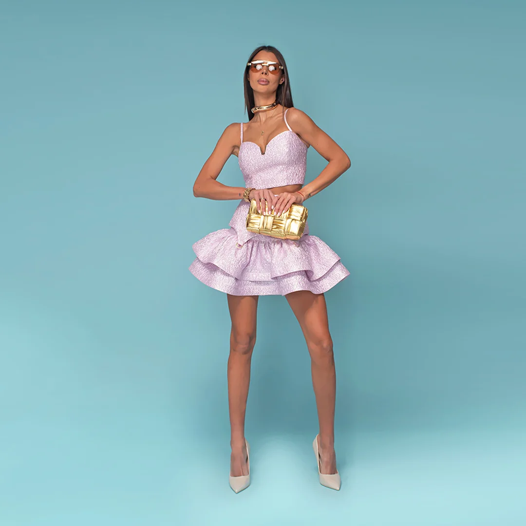 Къса пола на волани от жакард