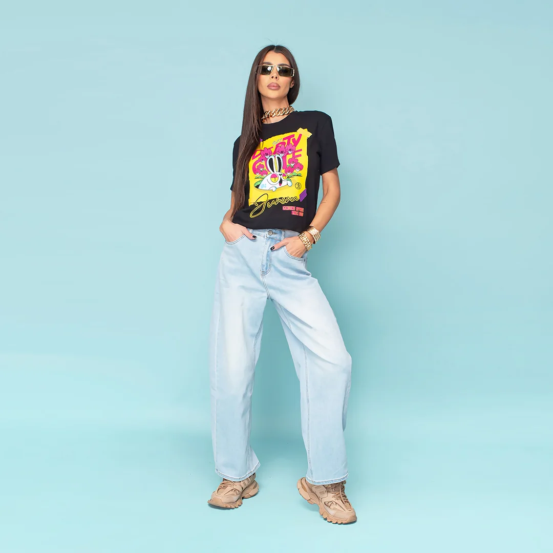 Светли дънки с широк крачол