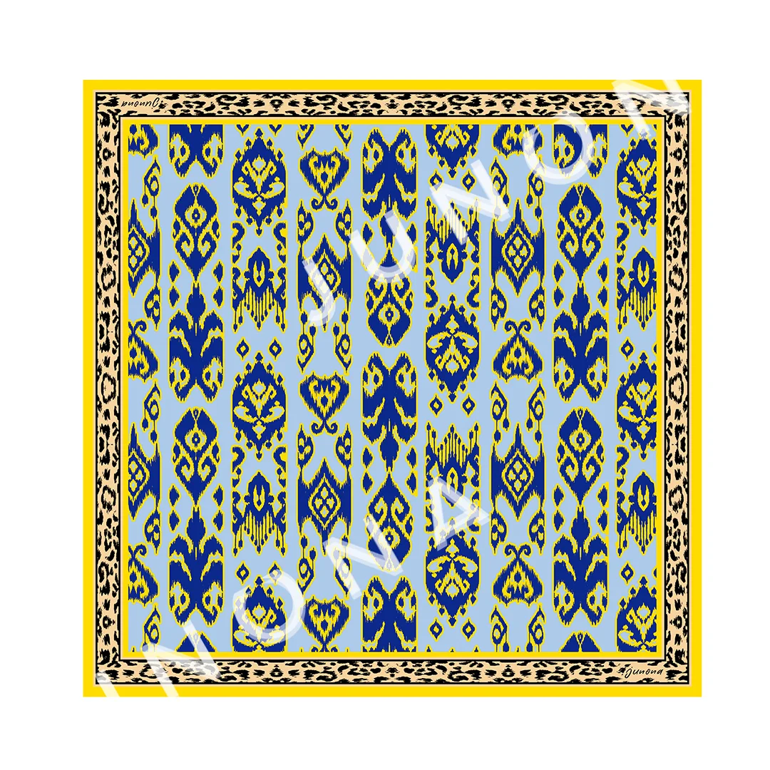 Шал в контрастен принт