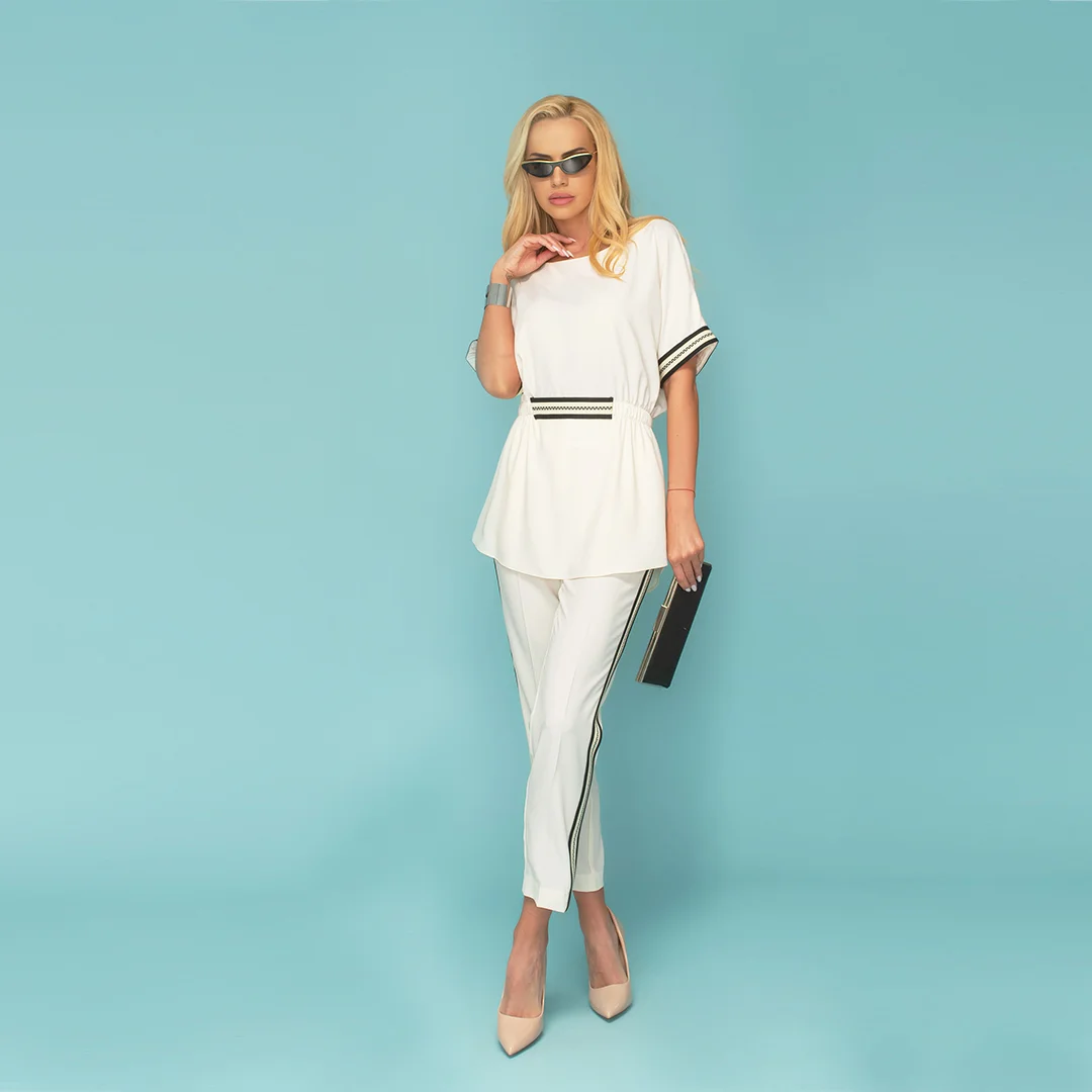 Прав панталон с ластичен колан и кант