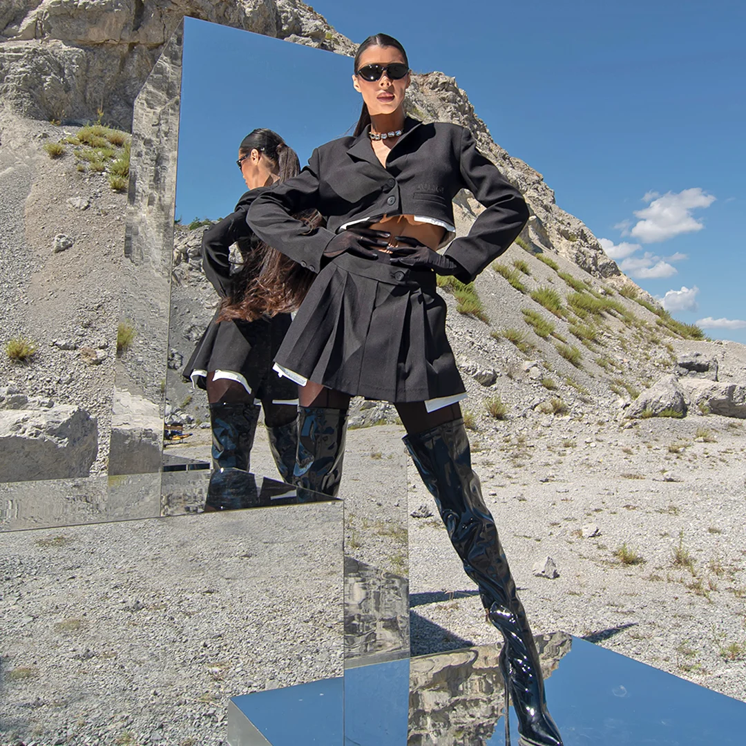 Пола-панталон с плохи