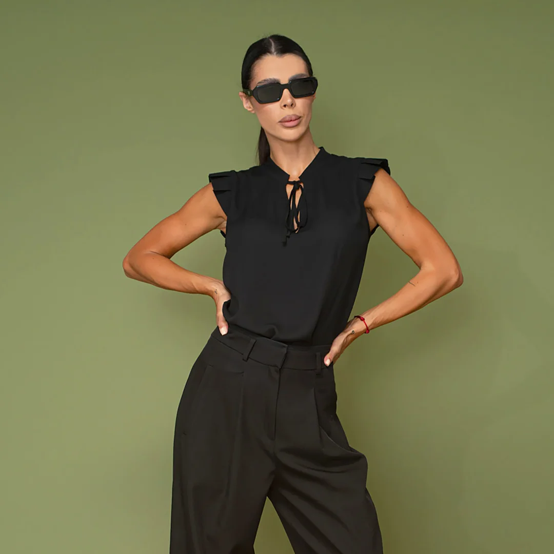 Топ с плисета