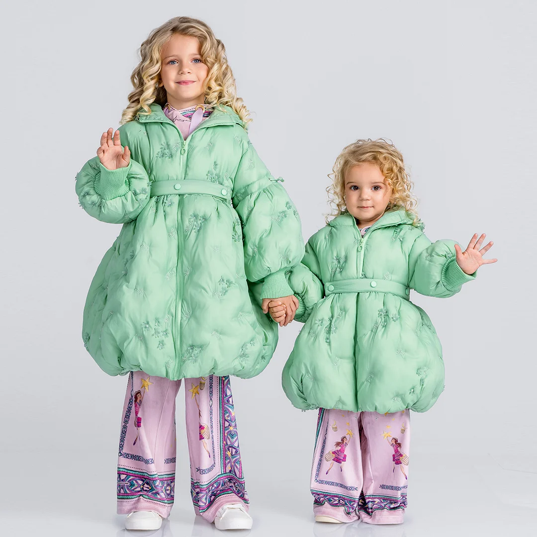 Детско зимно яке с качулка и колан