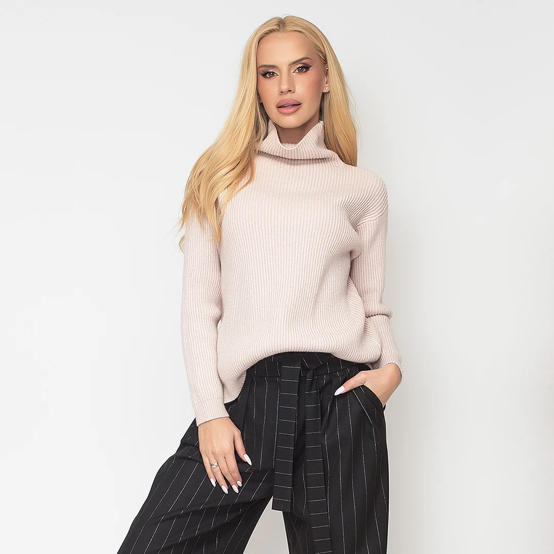 Блуза от фино плетиво с лъскава нишка